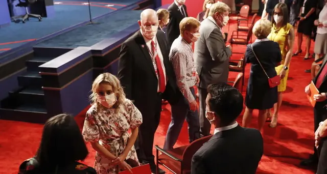 Harris, Trump-Pence hanno nascosto pericolosità virus