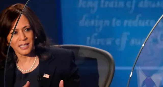 Harris a Pence, non prendo lezioni sulla giustizia