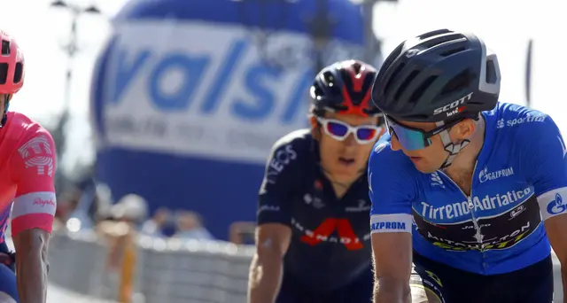 Giro: Yates positivo al Covid, si ritira