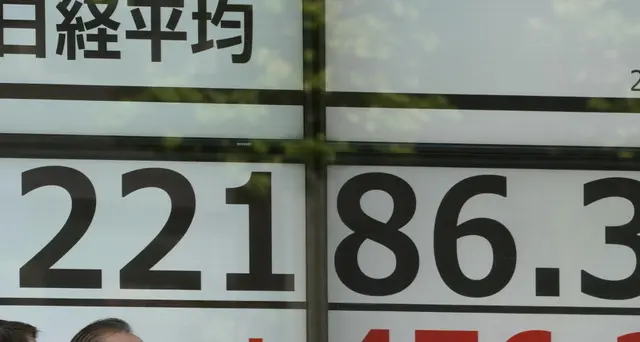 Borsa di Tokyo apre in rialzo (+0,39%)