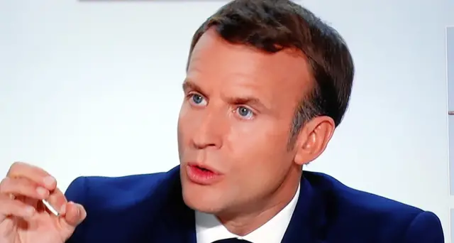 Macron, coprifuoco nella regione di Parigi dalle 21