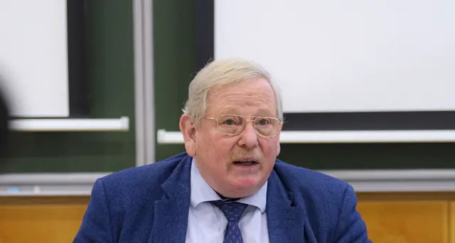 Il Papa chiama Nobel Fisica 2020 ad Accademia delle Scienze