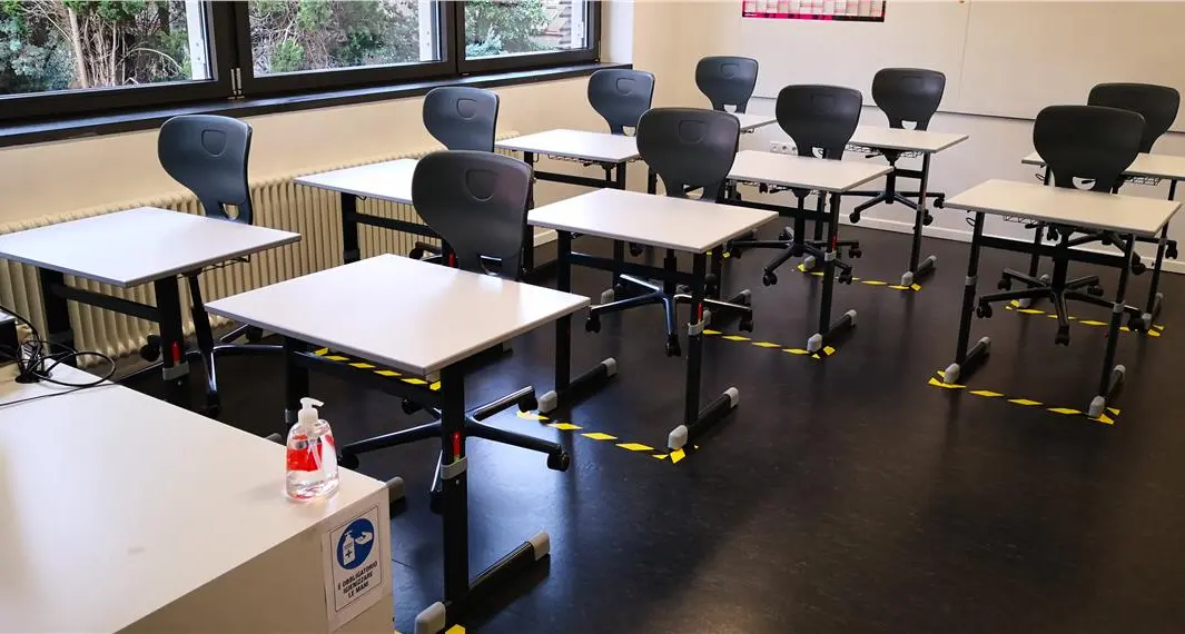 Aumentano i positivi al Covid-19, il Liceo classico Carducci di Bolzano chiude per dieci giorni