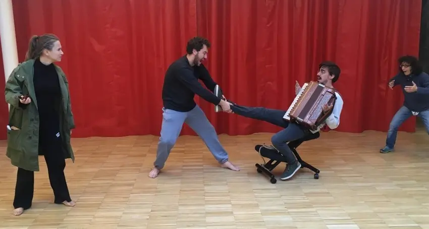 Rodari e i pianeti immaginari in scena al Teatro Cristallo