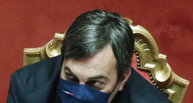 Amendola,Mes?Problema politico c'è ma si decide su numeri