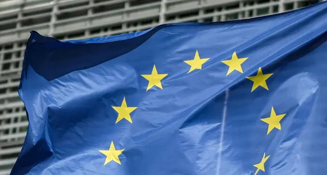 Italiani i più sfiduciati verso l'Ue, crollo con pandemia