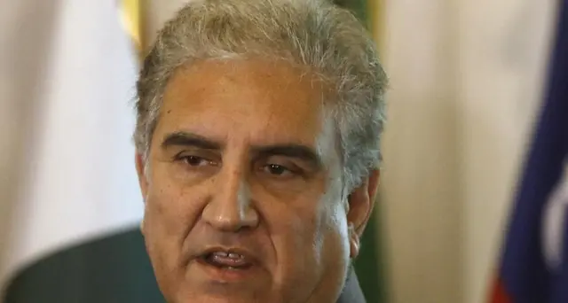 Pakistan convoca ambasciatore francese, protesta per Macron