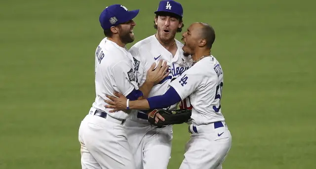 Mlb, i Dodgers vincono le World Series