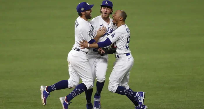 Mlb, i Dodgers vincono le World Series