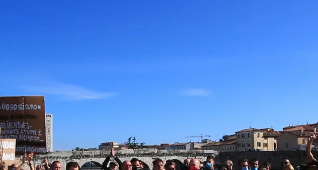 Flash-mob delle palestre a Rimini, 'fateci lavorare'