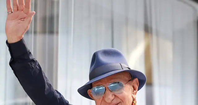 Nicola Di Bari: la figlia, \"Sta bene e sarà dimesso presto\"