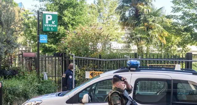 Nizza, orrore nella chiesa di Notre-Dame: tre morti, decapitata una donna
