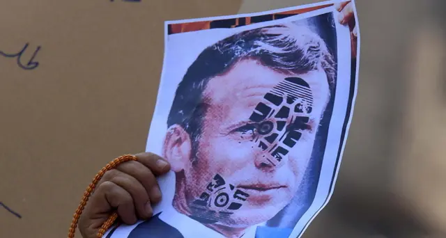 Macron, 'Io travisato da alcuni leader'