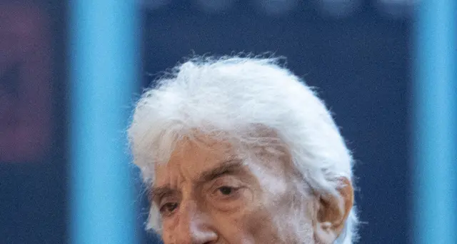 Gigi Proietti è morto