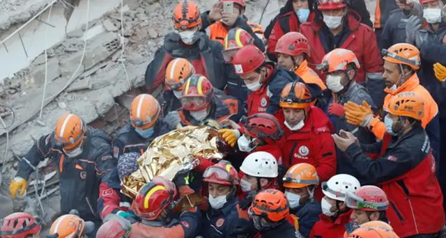 Sisma nell'Egeo: bimba di 3 anni salvata dopo 65 ore