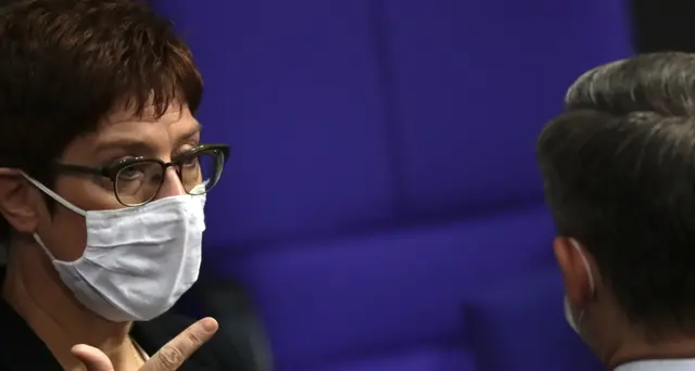 Ministra difesa tedesca Karrenbauer in quarantena