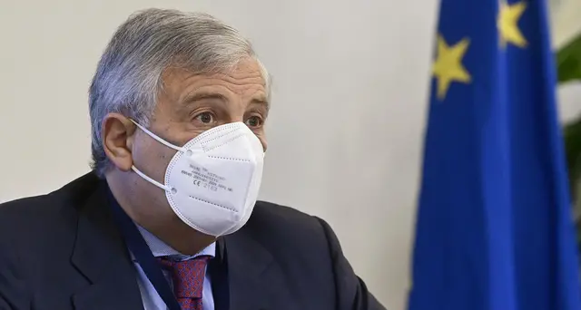4 Novembre:Tajani,sacrificio Forze Armate reso grande Italia