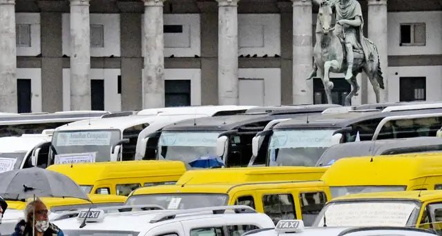 De Micheli, sbloccate risorse per taxi e ncc