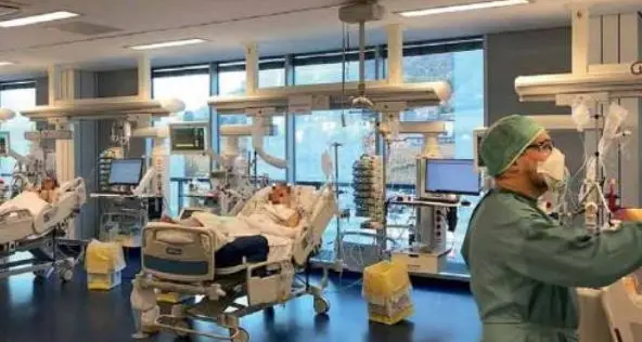 Kompatscher: \"Pronti a chiudere tutto l'Alto Adige\"