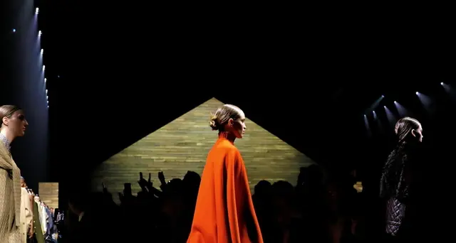 Cappotti di tendenza, il ritorno della mantella