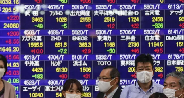 Borsa Tokyo chiude in rialzo del 2,12%