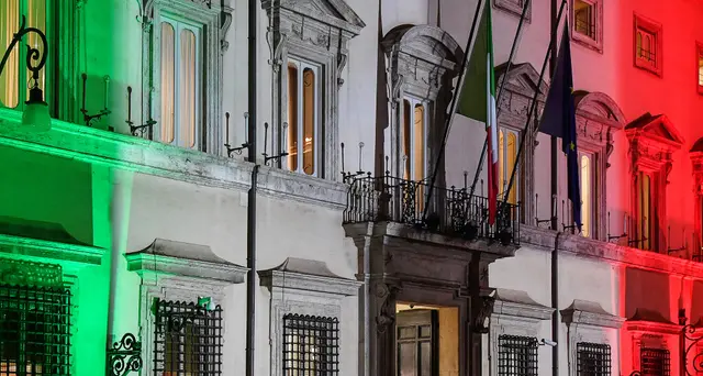 Via libera alla manovra, entro mercoledì alle Camere