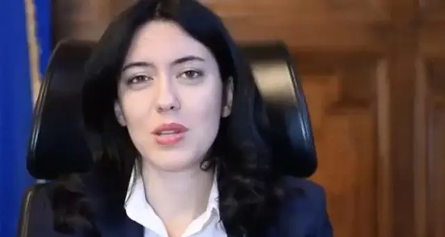Azzolina,ritorno graduale a scuola, non decide ministro