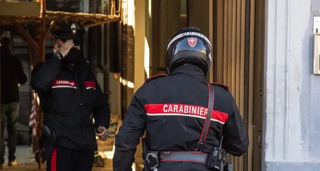 Accoltella moglie e suocera:morta 92enne