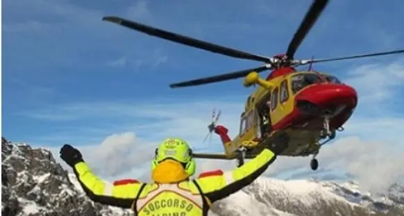 Malore sulle Pale di San Martino, alpinista soccorsa grazie a Whatsapp