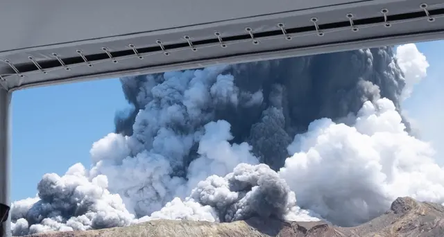 Nuova Zelanda: eruzione vulcano, 13 accusati