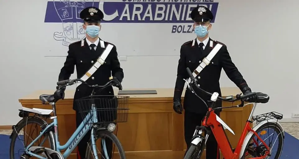 Droga e ricettazione a Bolzano, intervengono i carabinieri