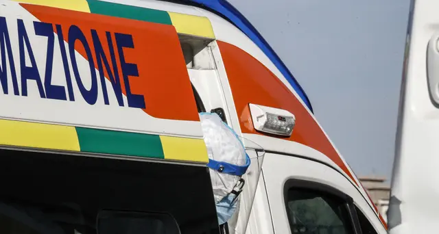 Mix alcol e droga, in coma ragazza di 16 anni a Milano