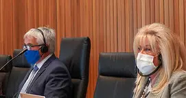 Bilancio contestato «Senza visioni»