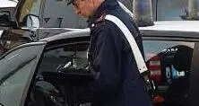 Ubriaco insulta gente e carabinieri, denunciato