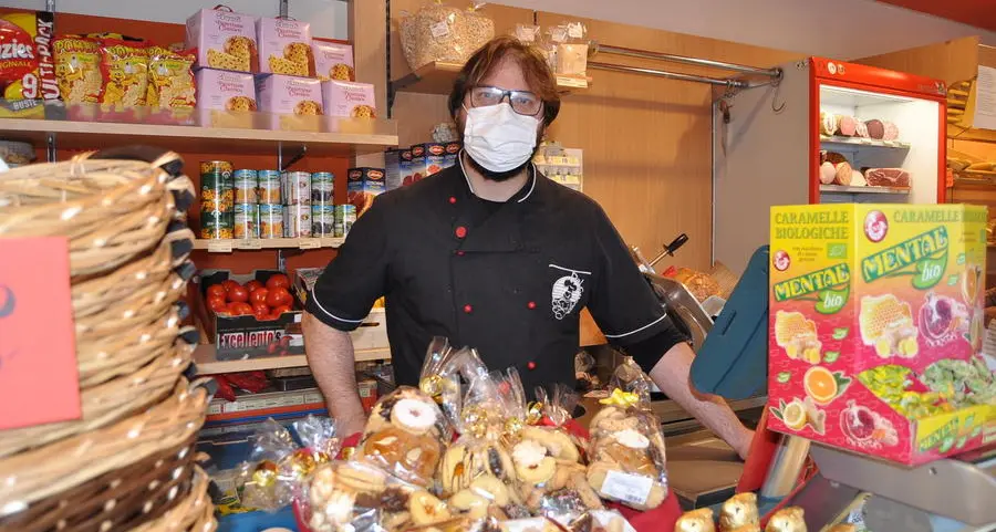 Il pane sospeso è “troppo” e diventa maxi-donazione