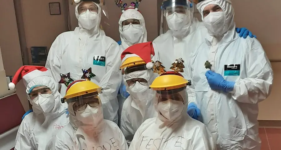 Auguri dal reparto Covid della clinica Sant’Anna