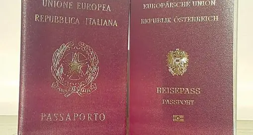 Doppio passaporto, accelerata di Vienna
