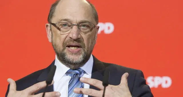 Media, sì base Spd a governo con Merkel