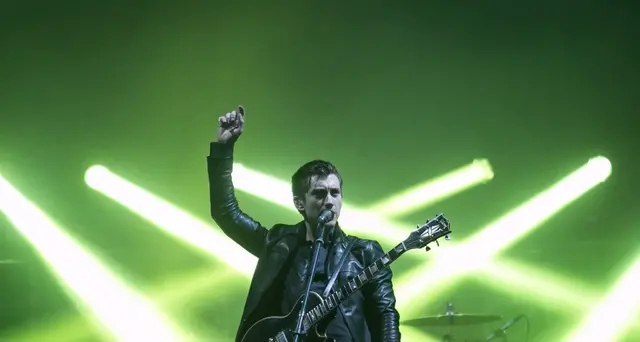 Arctic Monkeys in tour, 2 date in Italia