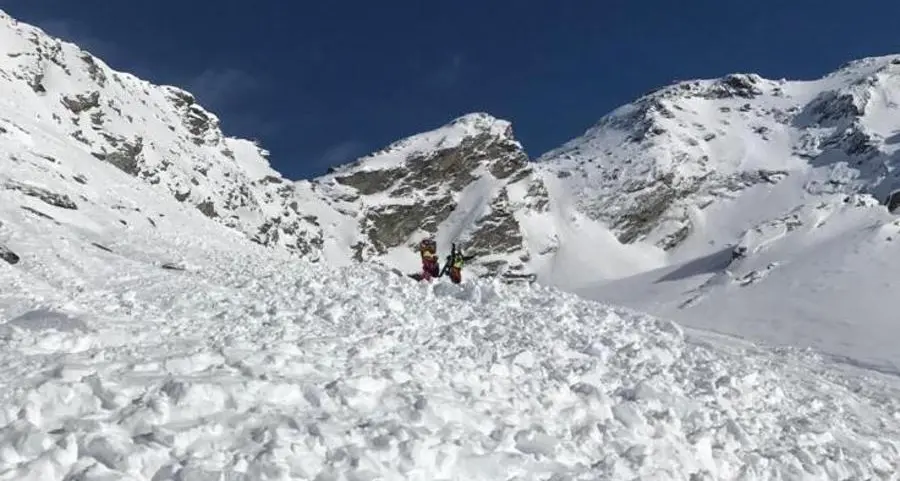 Travolti dalla valanga e salvi due scialpinisti in Val di Tures