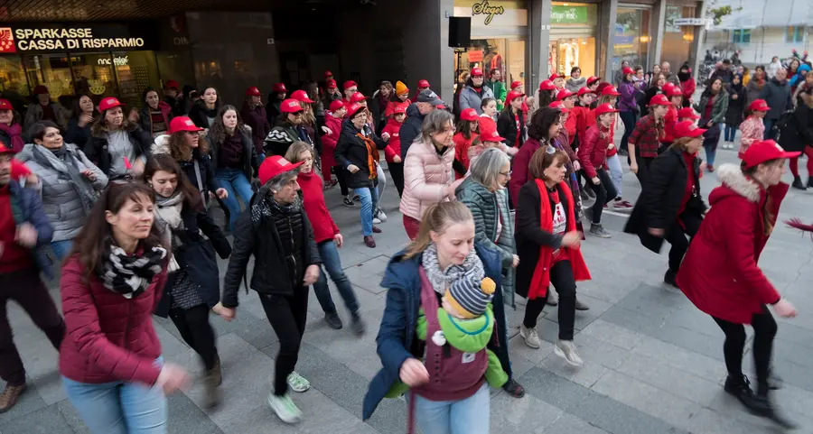 Online i flash mob contro la violenza sulle donne