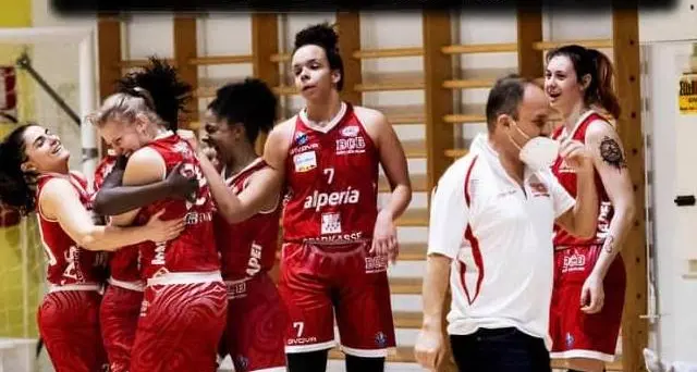 Nasraoui va ko,ma Safy Fall trascina il Bcb alla vittoria