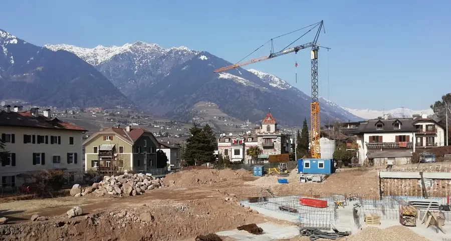 Nuove case in zona Tschomper Il giudice non ferma il cantiere