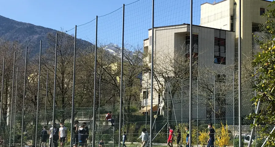 Sinigo cerca il riscatto: la “periferia” di Merano spiegata da chi la vive