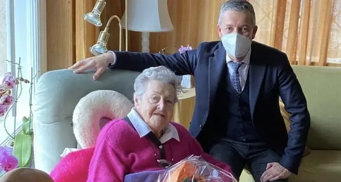Elena, la centenaria che ha sconfitto il Covid