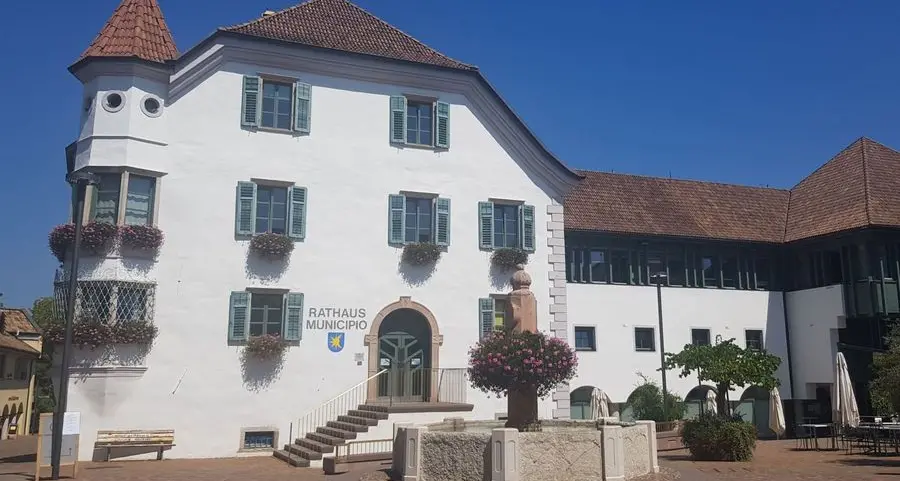 Alloggio abusivo ad Appiano: stangata da 5.928 euro