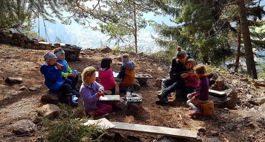 L’asilo? A Ortisei si trasferisce nel bosco