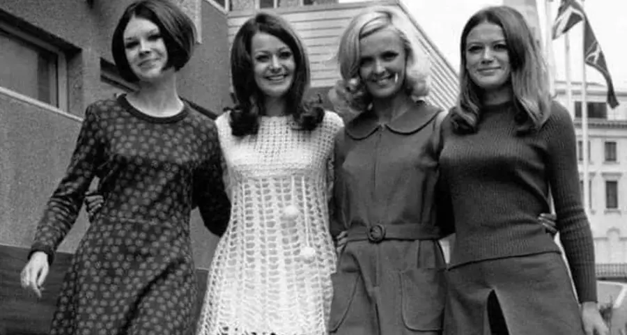 «Noi che facevamo le vasche»: il gruppo social tra rock e nostalgia