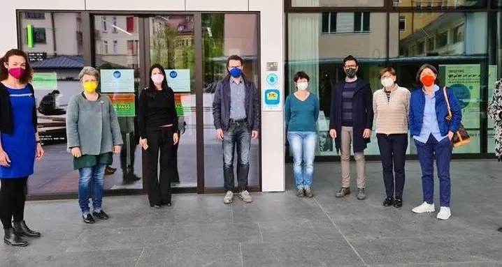 Brunico copia il Nord Europa: «Baby Pit Stop» per le mamme che allattano