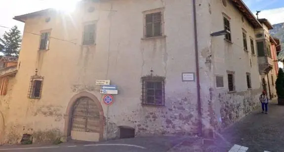 La storia della residenza storica abbandonata da 14 anni